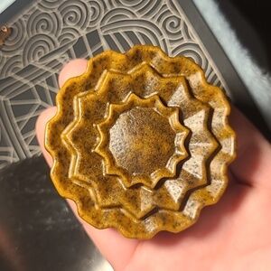 Handcrafted Organic Soap In Matcha/Frankincense